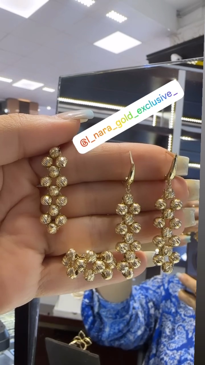 L Nara Gold Exclusive
