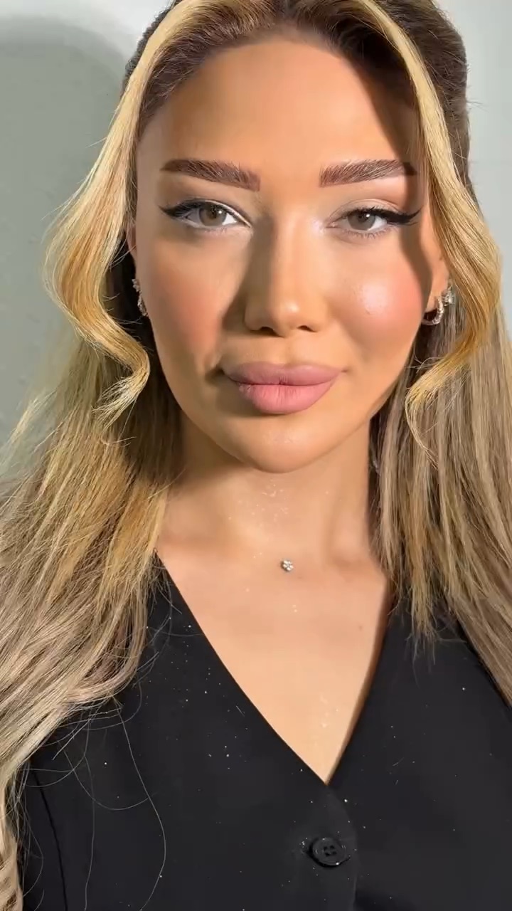 Make Up Gülü