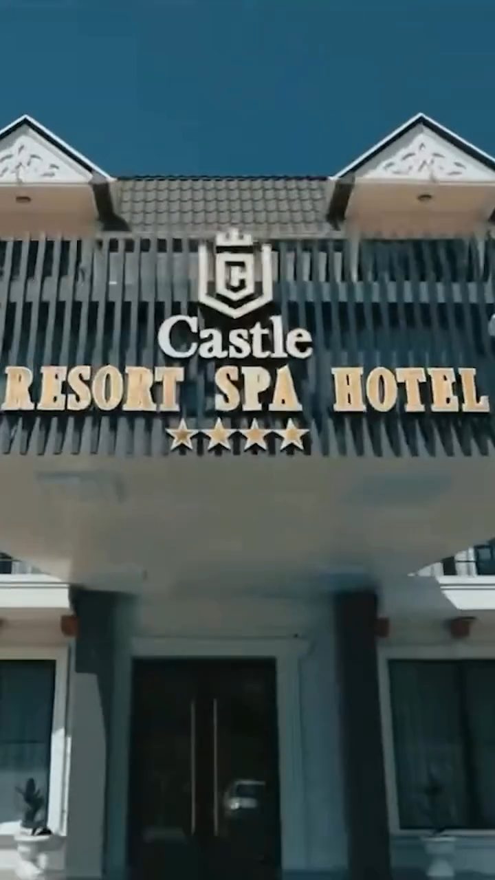 Castle Resort Spa