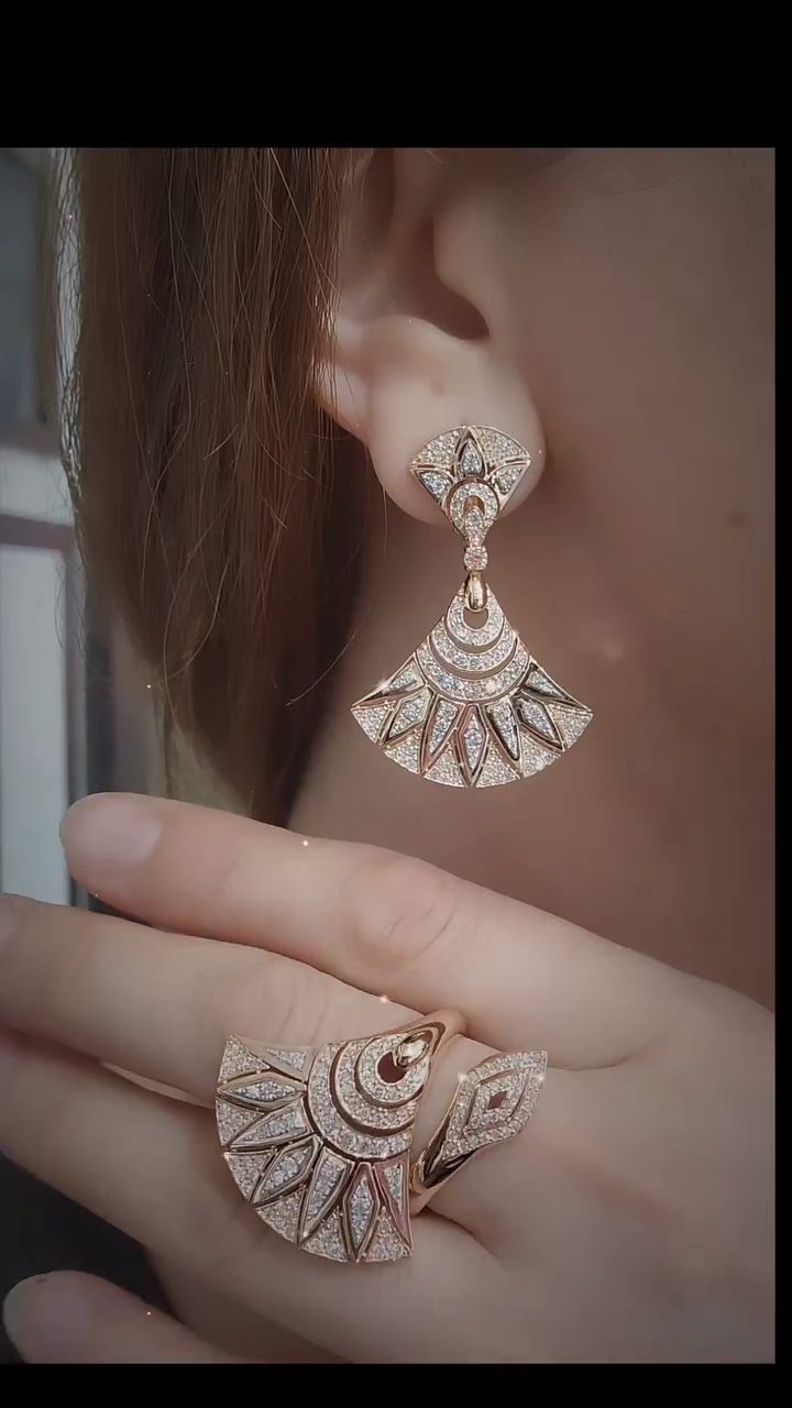 Fantasy Jewellery 1