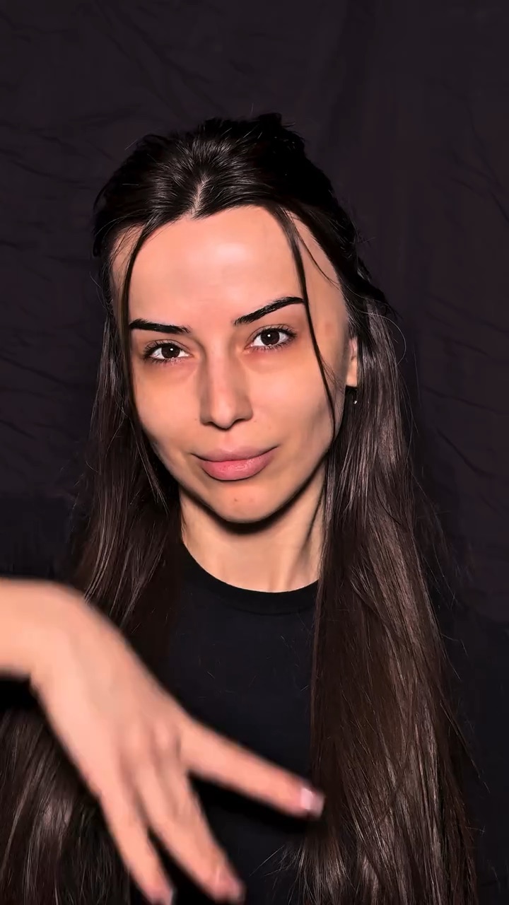 Make Up Ayna
