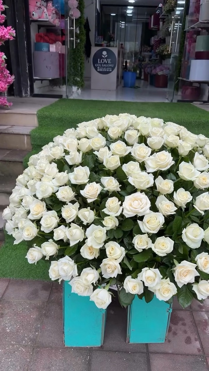Love Flowers Baku