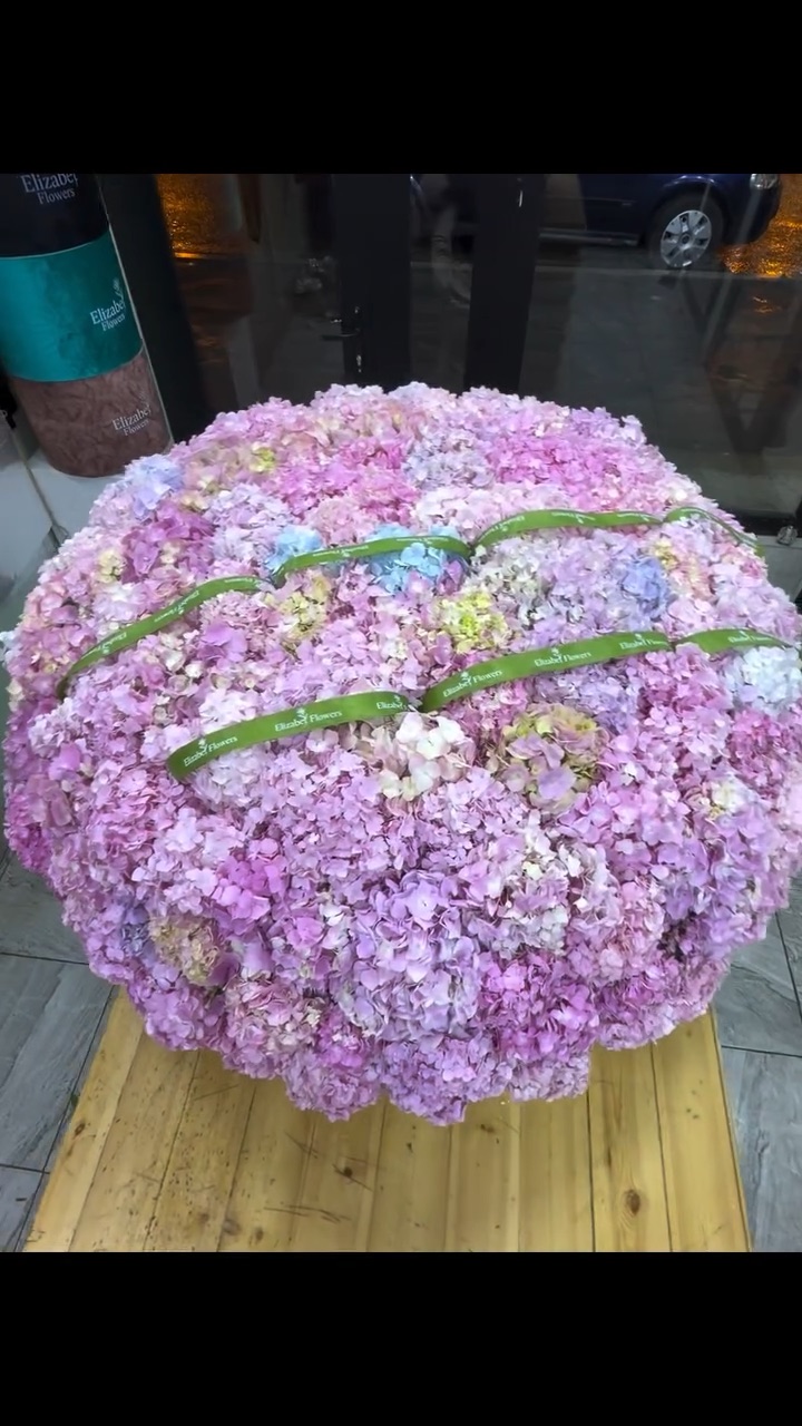 Elizabet Flowers Bouquet