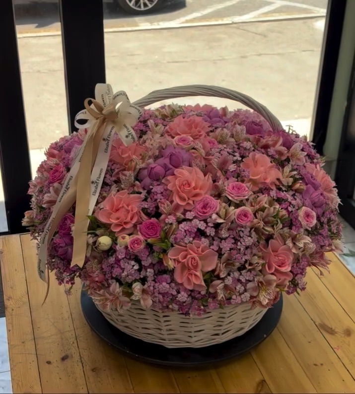 Elizabet Flowers Bouquet