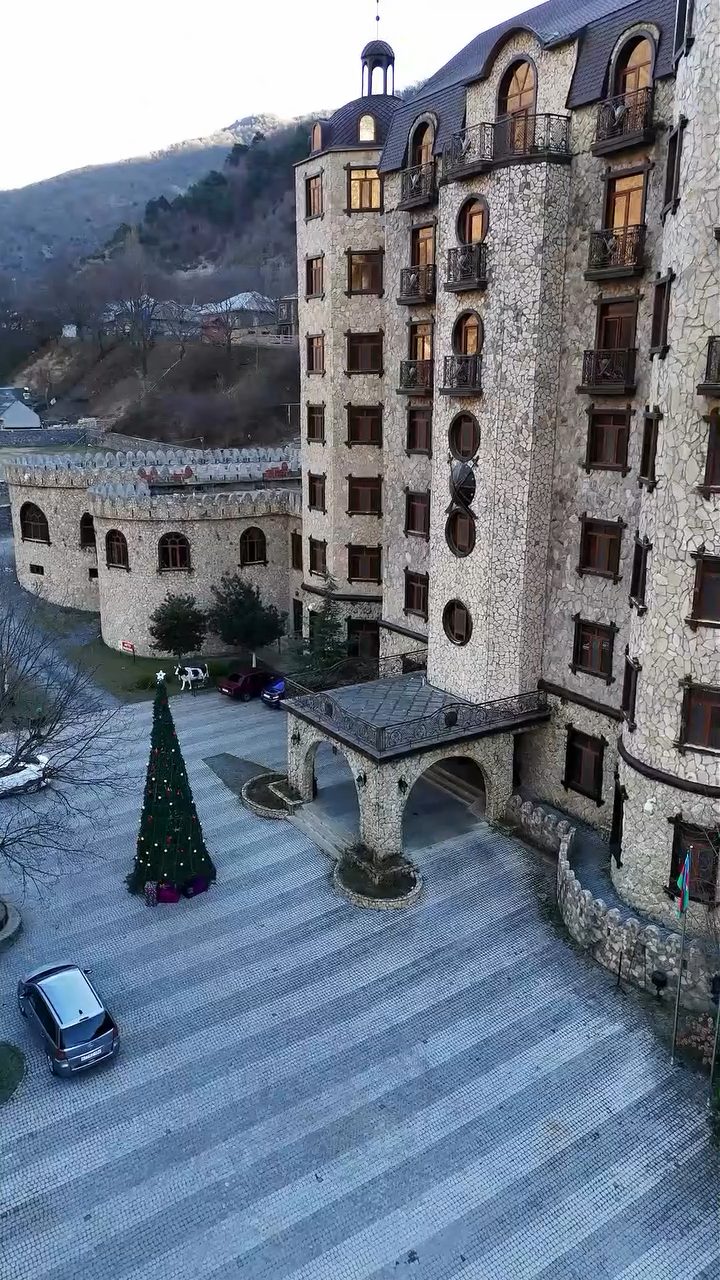 Səngər Qala Riverside