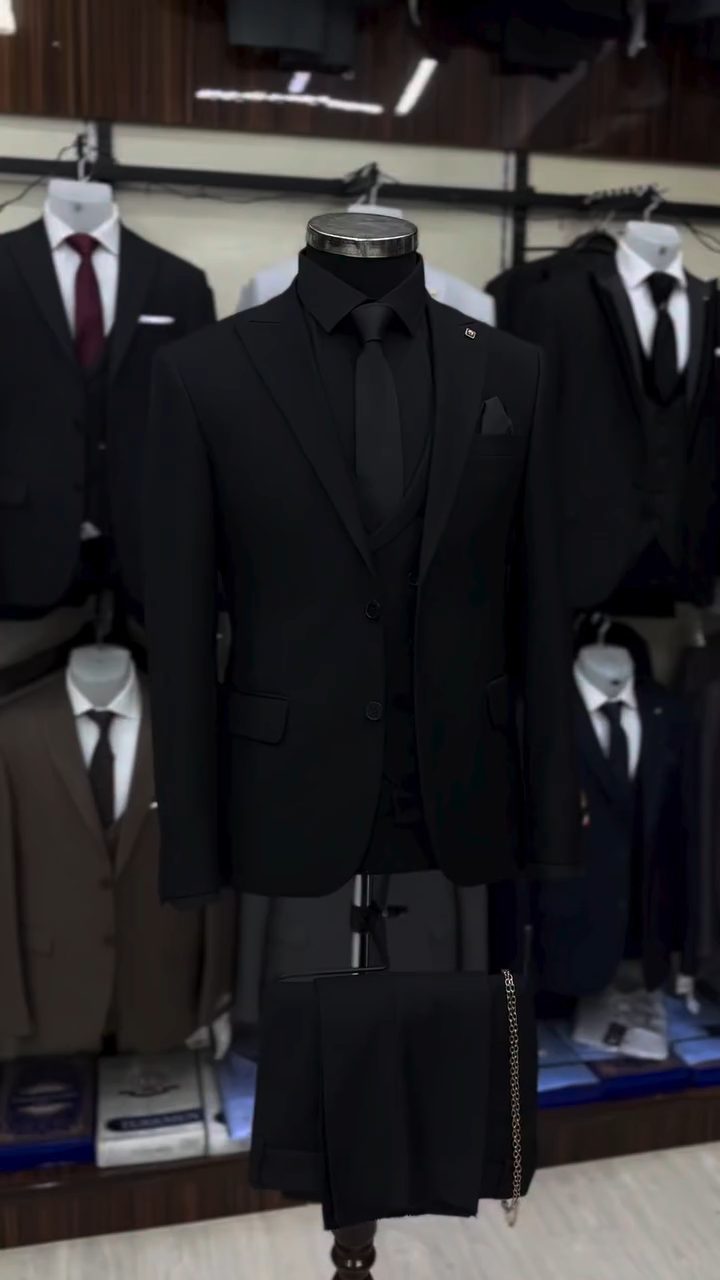 Lord Kostyum