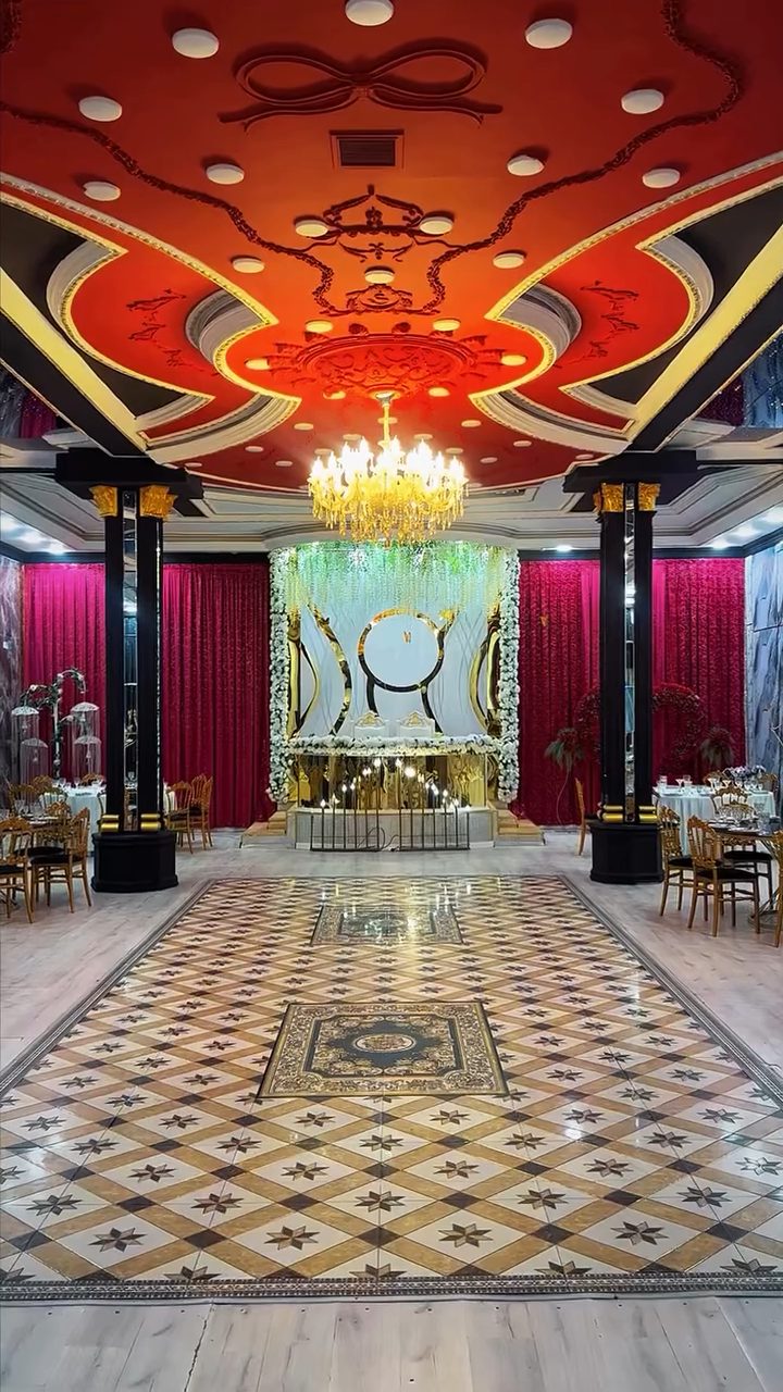 Lavanda Hall