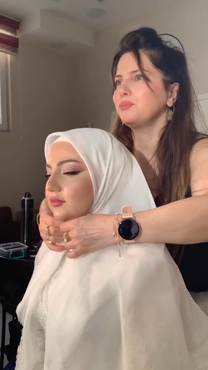 Lova Hicab Gəlinlik Butik