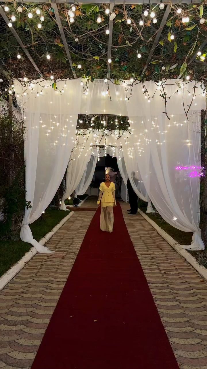 By Naila Couture