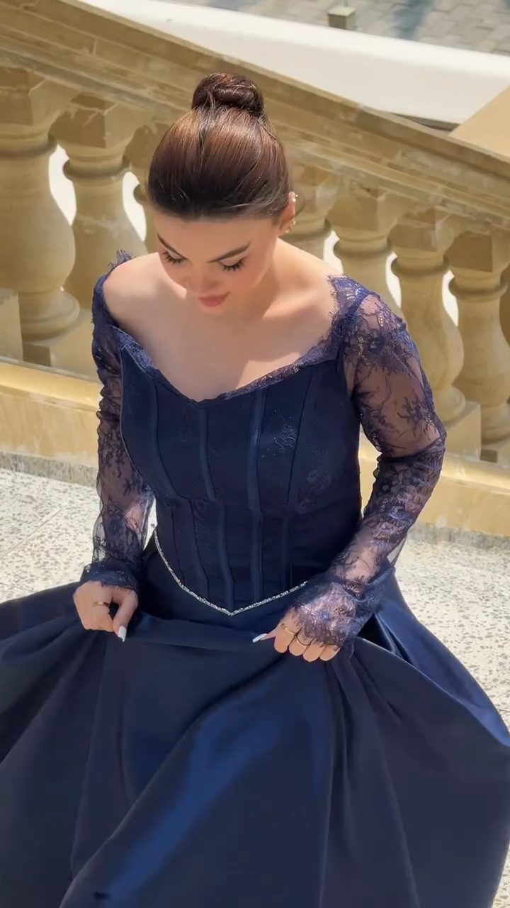 By Naila Couture