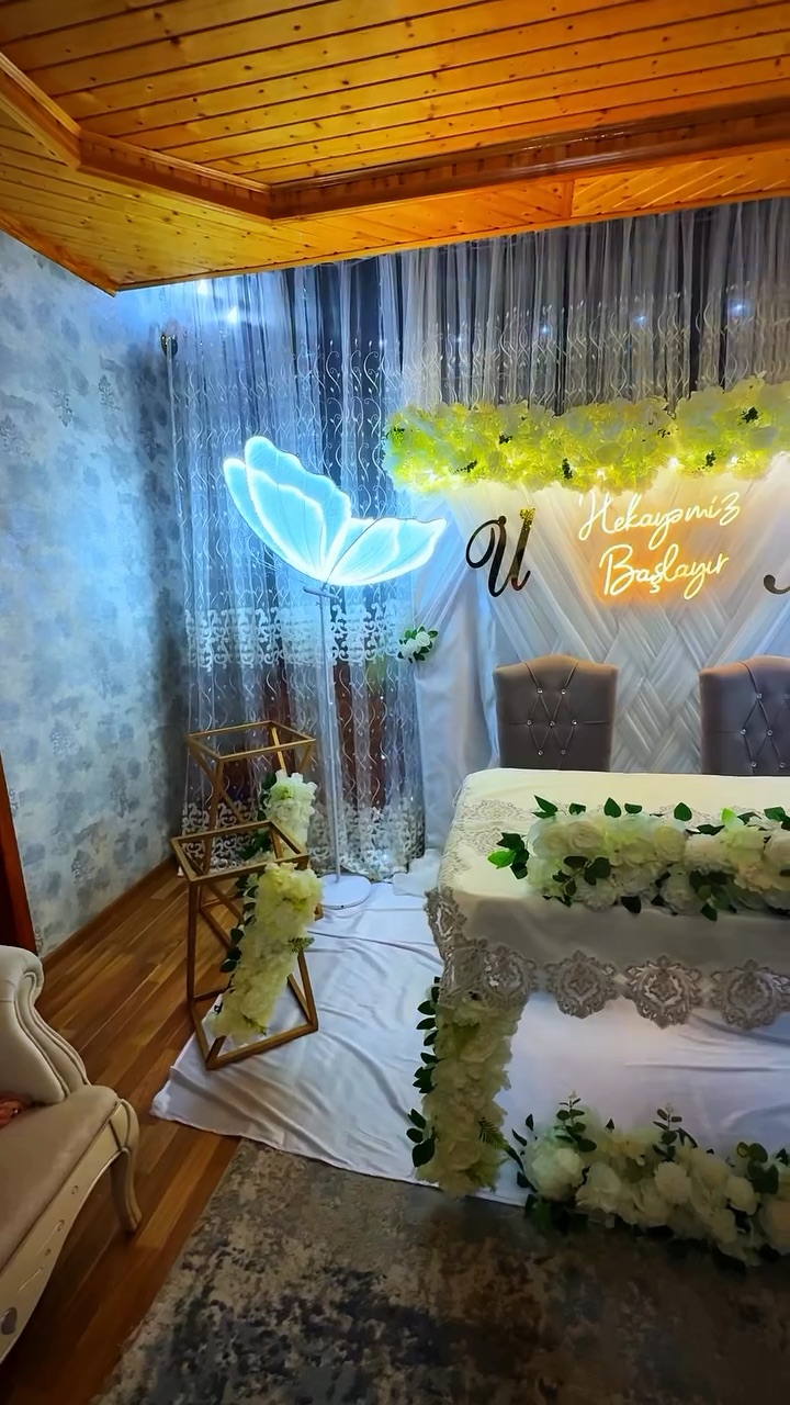 Qızıl Daş Dekor Evi