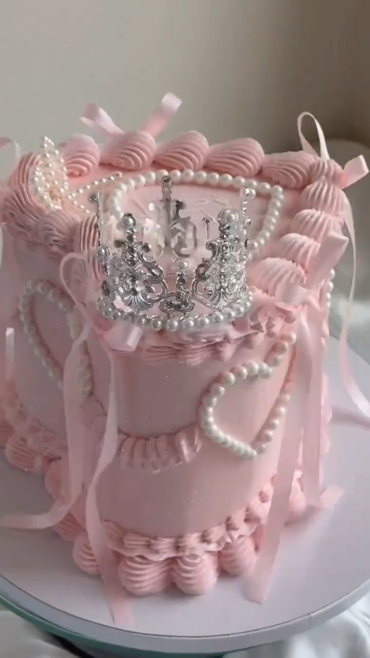 Bentom Cake