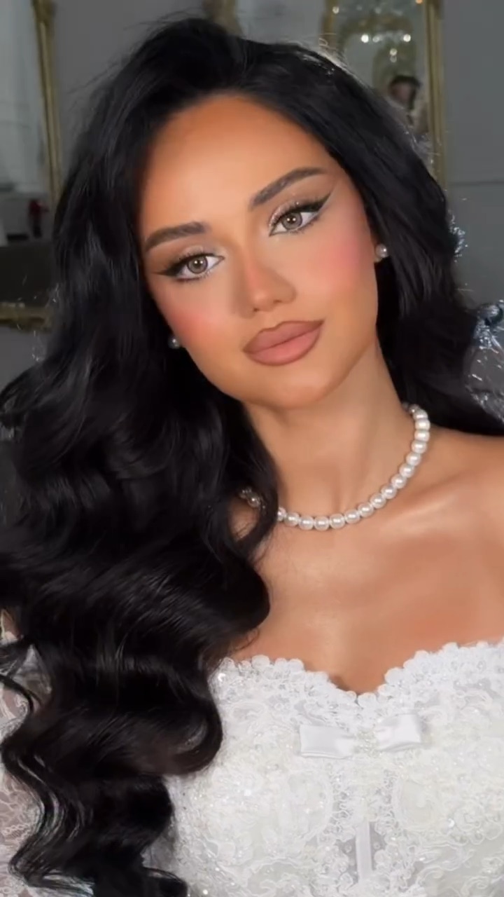 Arzu Make Upp