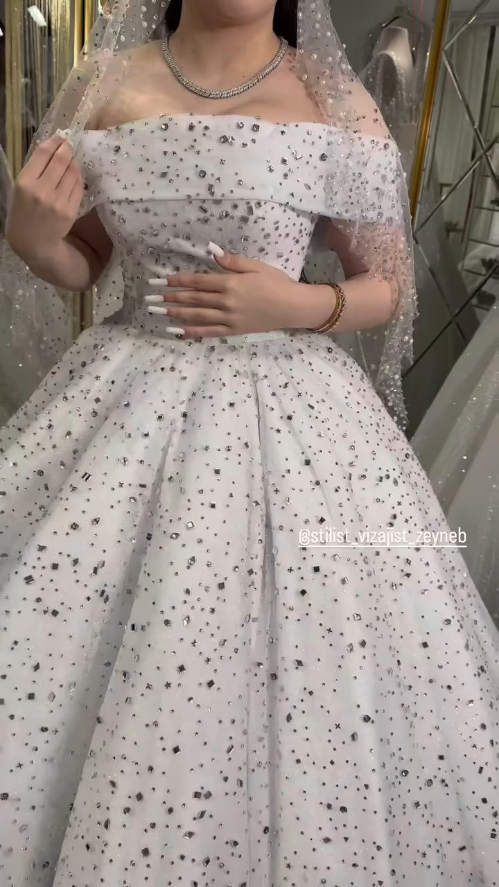 Zeynəb Bridal Room