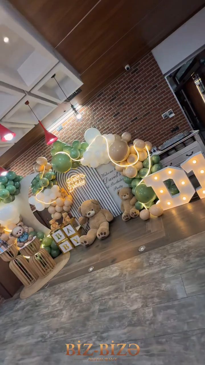 Biz Bizə Restaurant