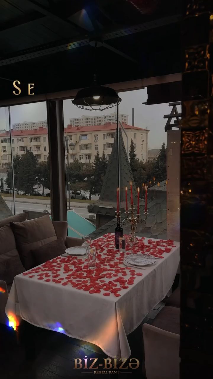 Biz Bizə Restaurant