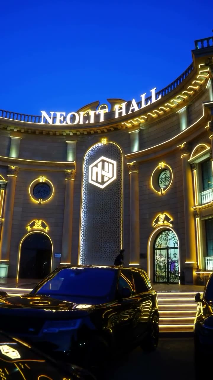 Neolit Hall