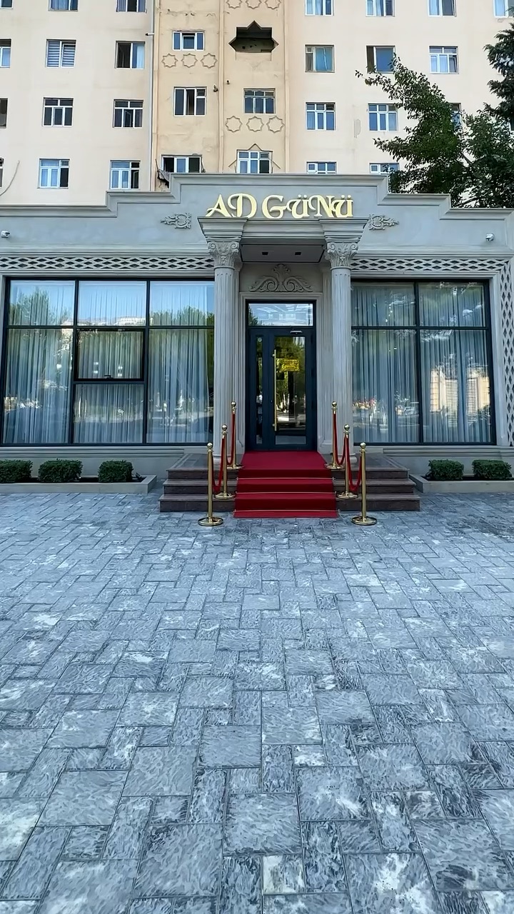 Ad Günü Restoranı