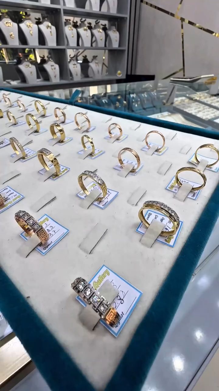 Gold Gallery Mingo