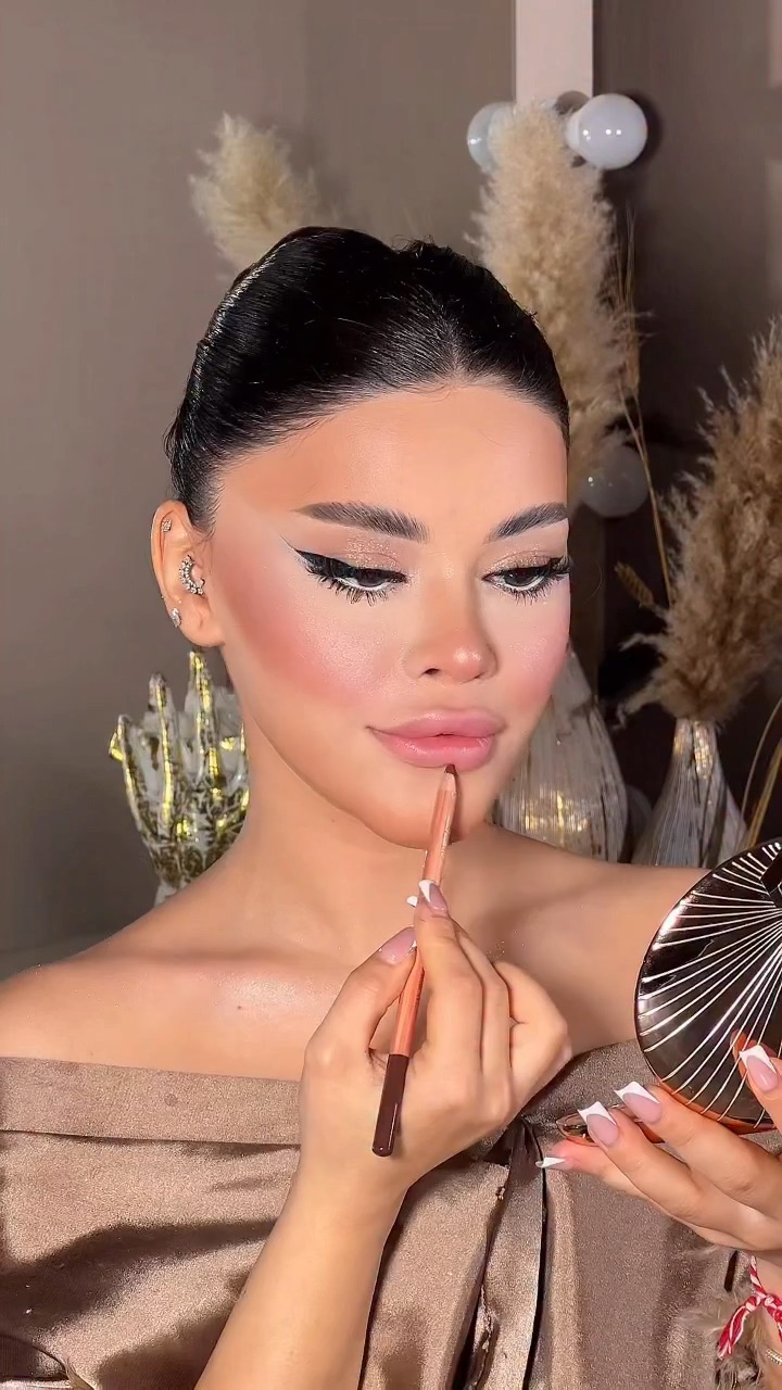 Make Up Aisham