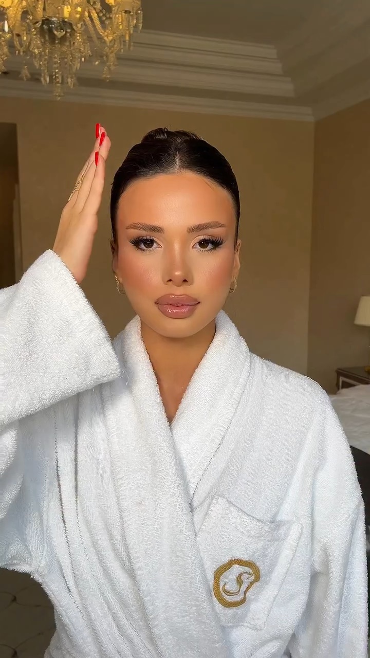 Make Up Aisham