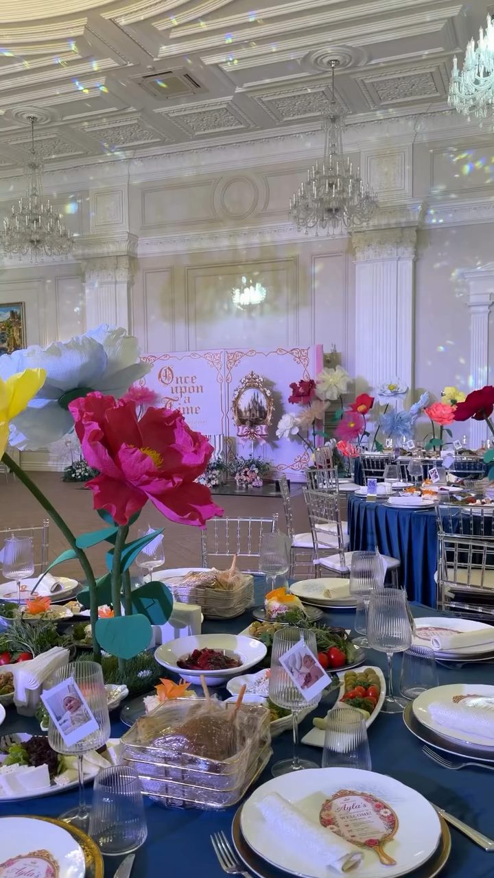 Maxim Restaurant