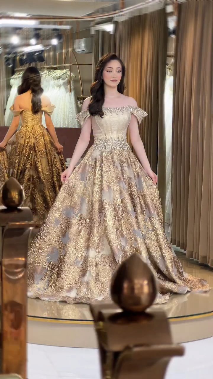 Muliphein Couture