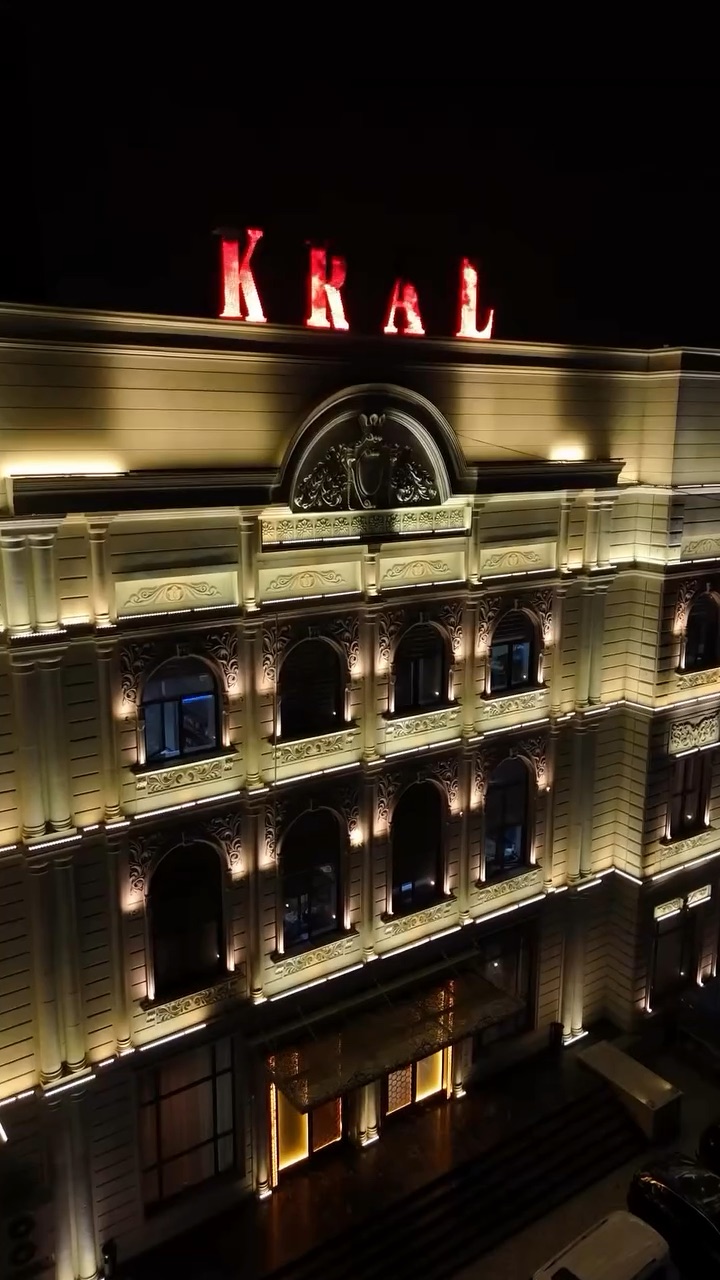 Kral Premium Hall