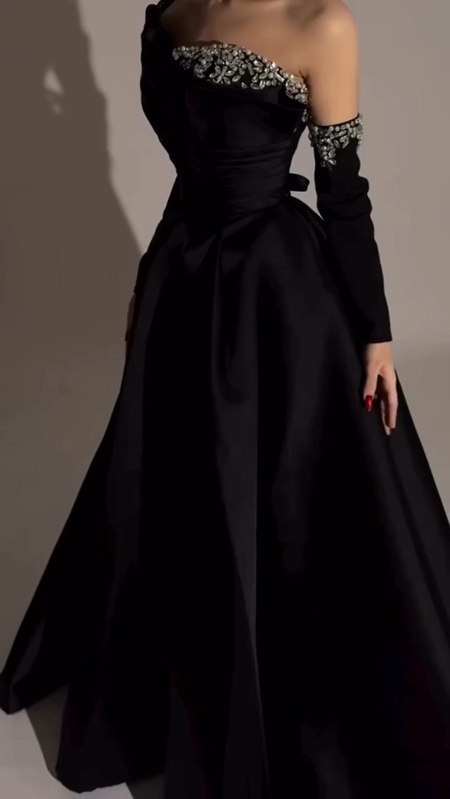Alion Fashion House