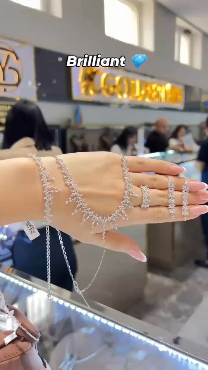 Ekarat Toylar Dəstlər