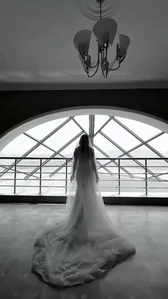 Luana Bridal Room