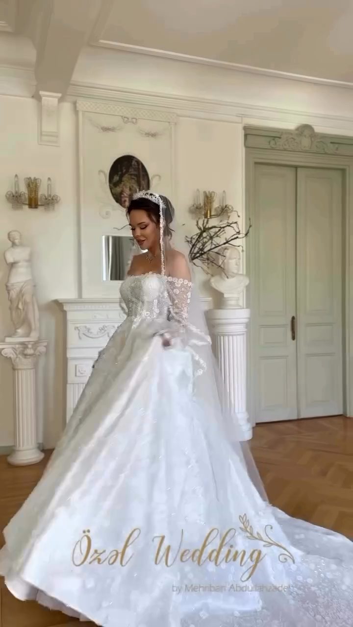 Ozel Wedding