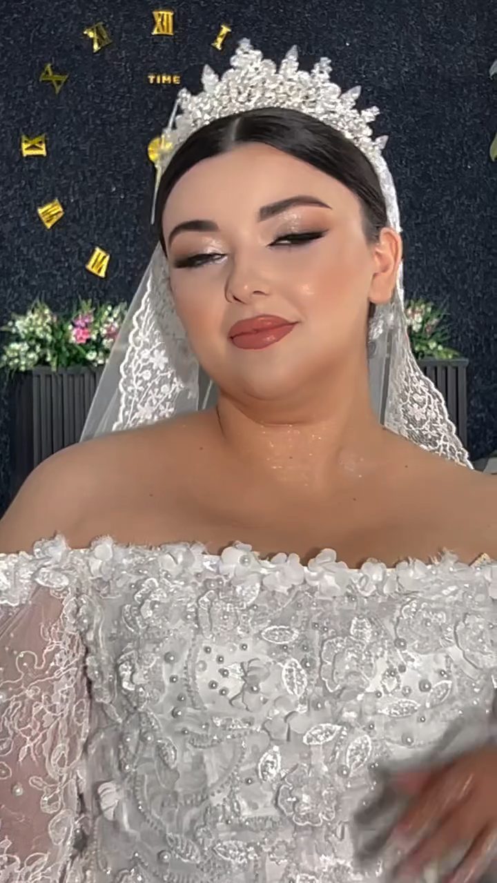 Ay Gözəllik Mərkəzi