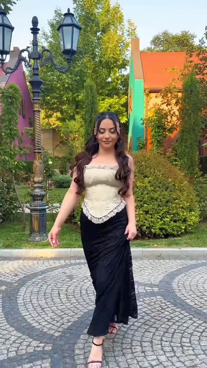 Ziyafət Geyimləri Desire