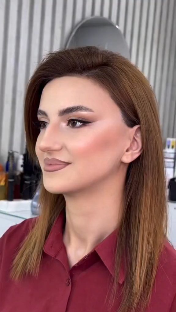 Make Up Gültəkin