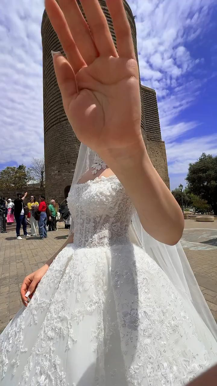 Orxideya Gəlinlik
