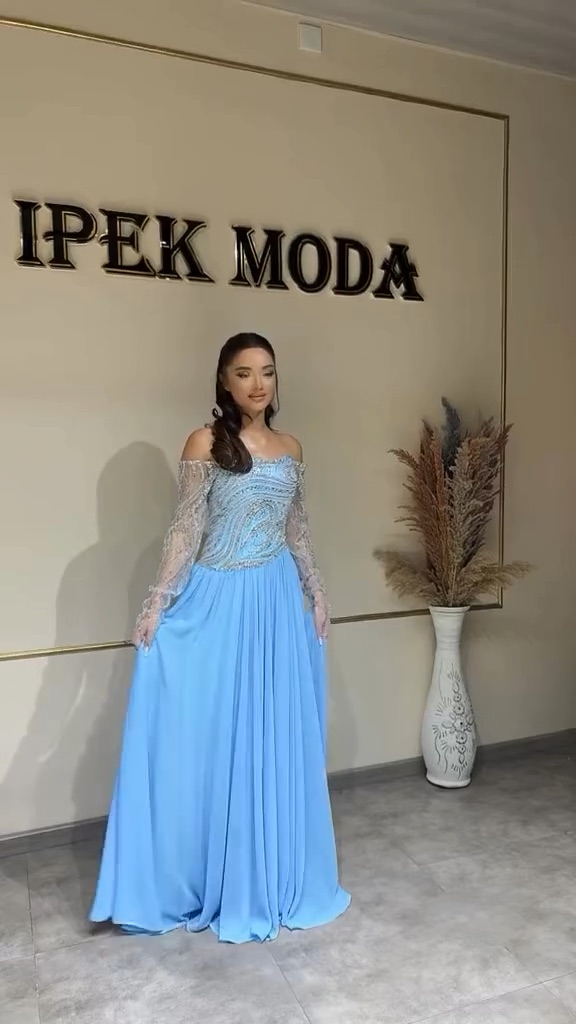 İpək Collections