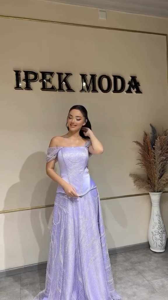 İpək Collections