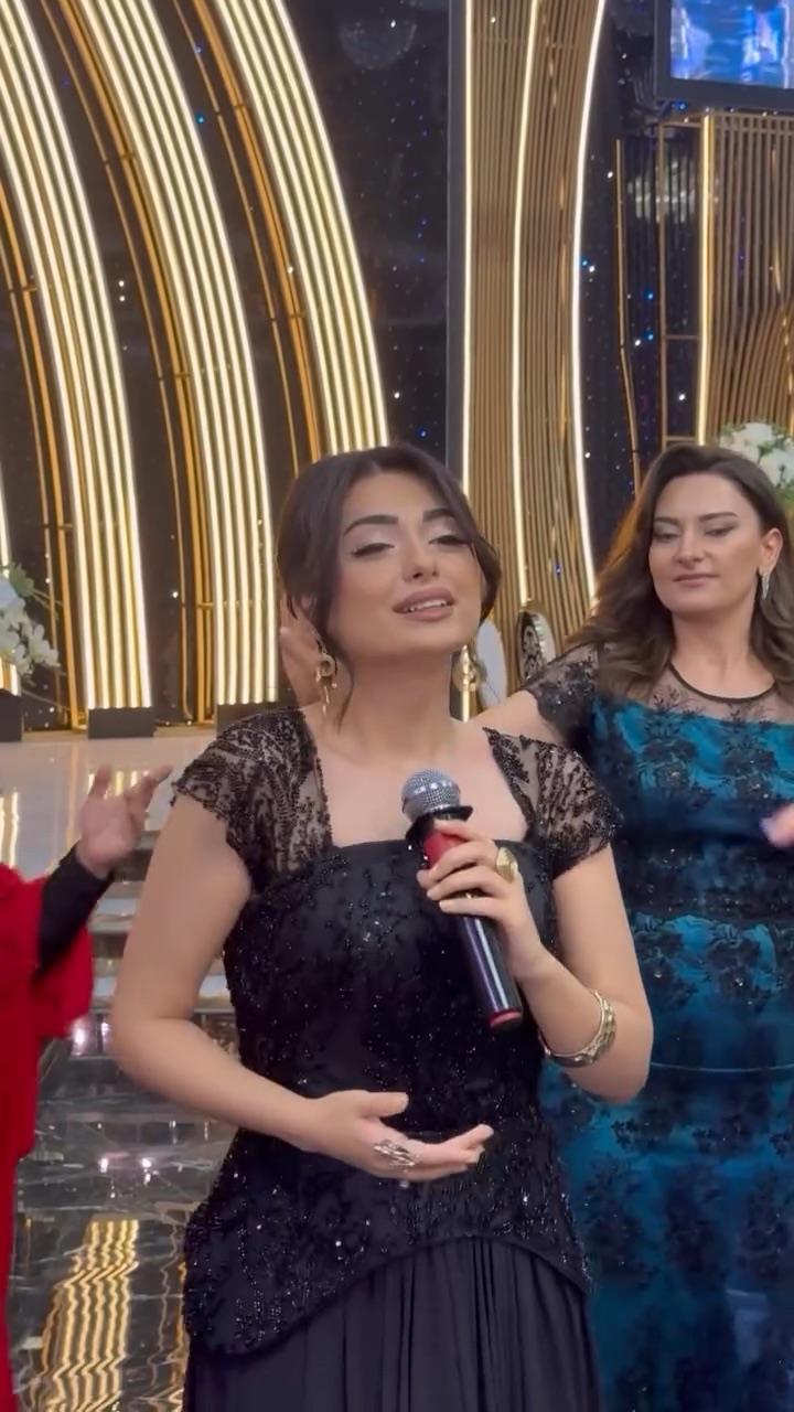 İpək Collections