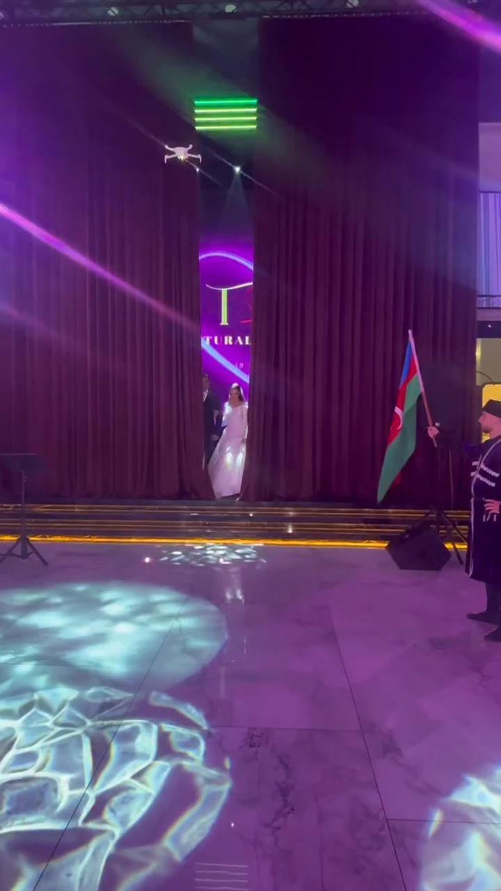 Ağ Saray Hall