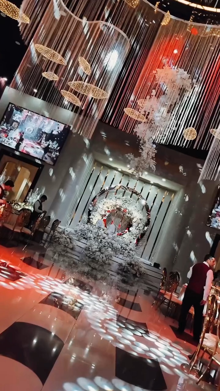 Hollywood Wedding City