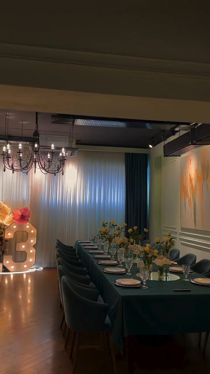 75 Restaurant Baku