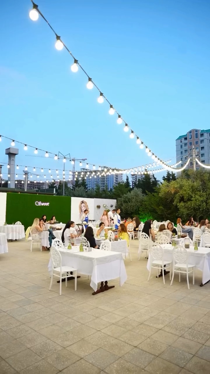 Sweet Restaurant