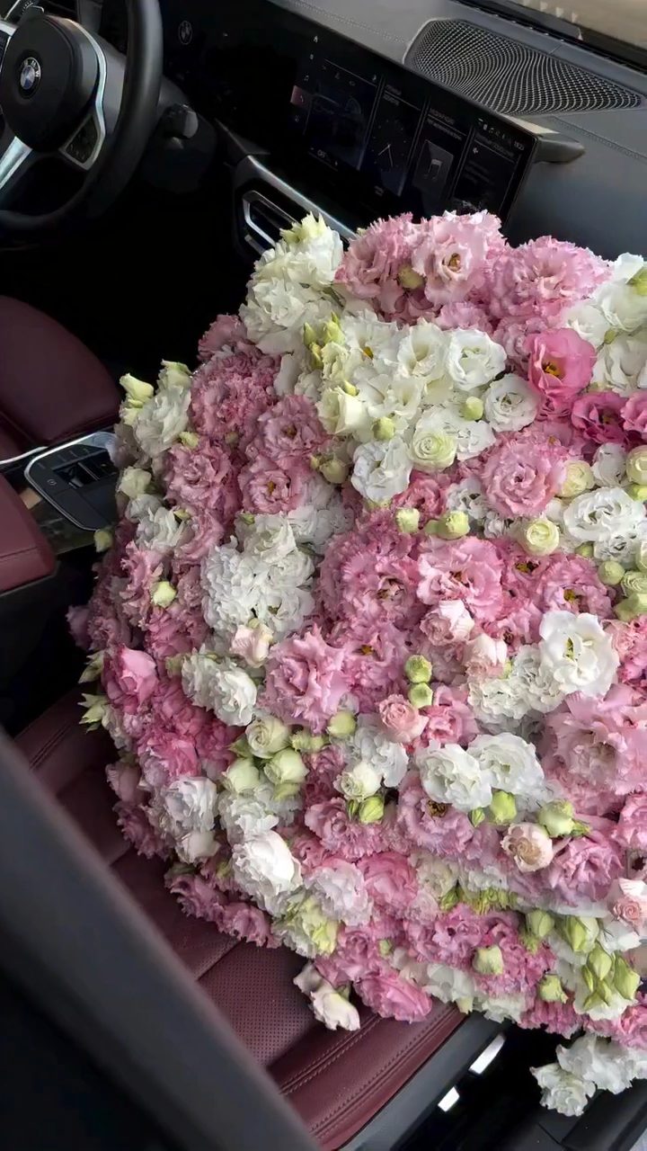 Bəyaz Flowers