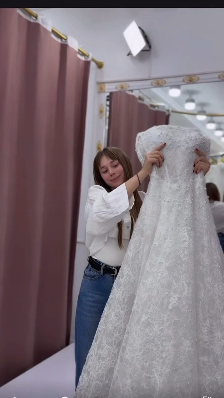Hürüxanım Gəlinlik Evi