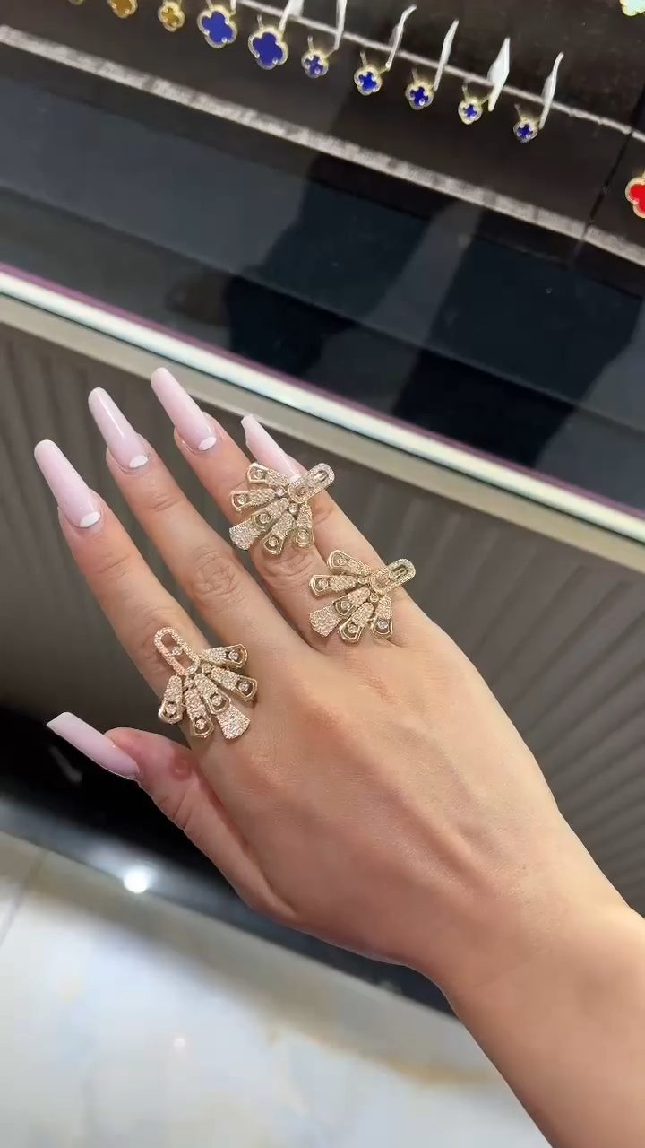 New Jewellery