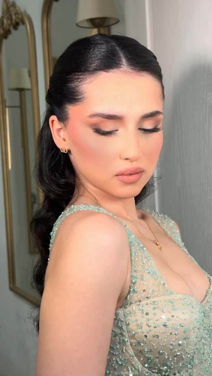 Make Up Sima