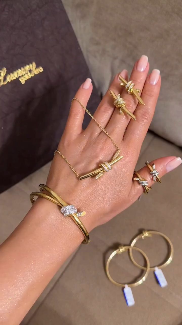 Luxury Gold Era