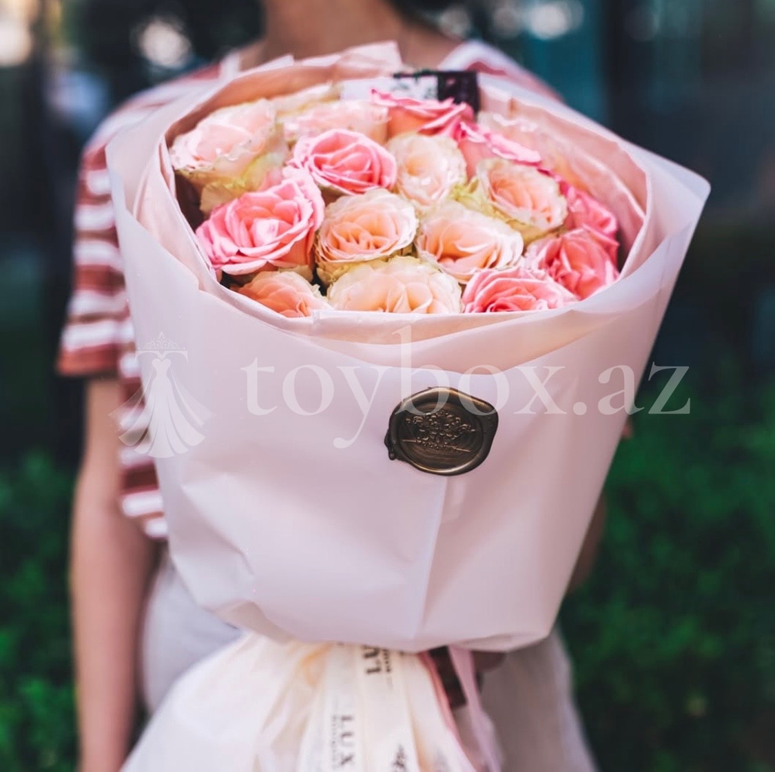Lux Bouquet Baku