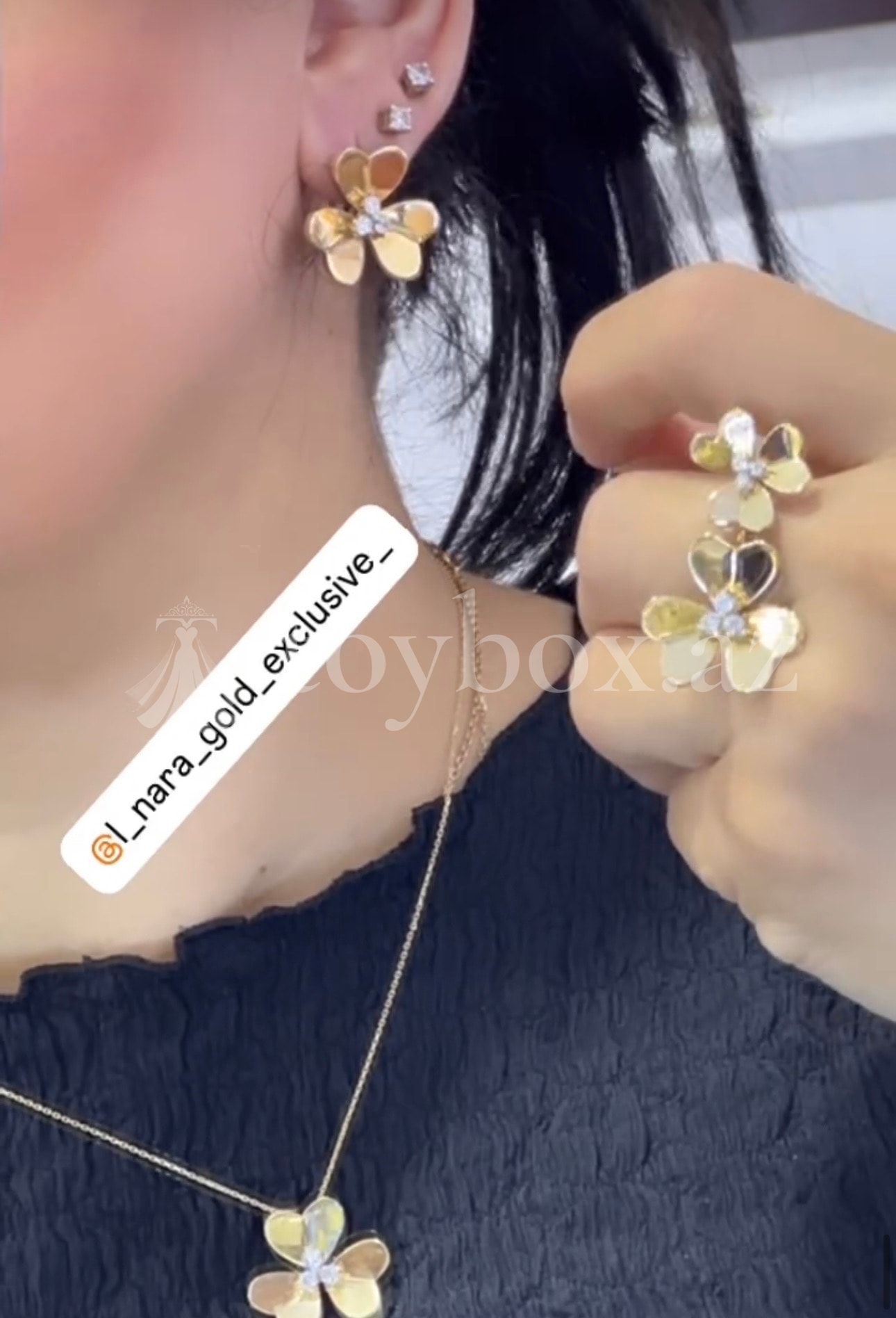 L Nara Gold Exclusive